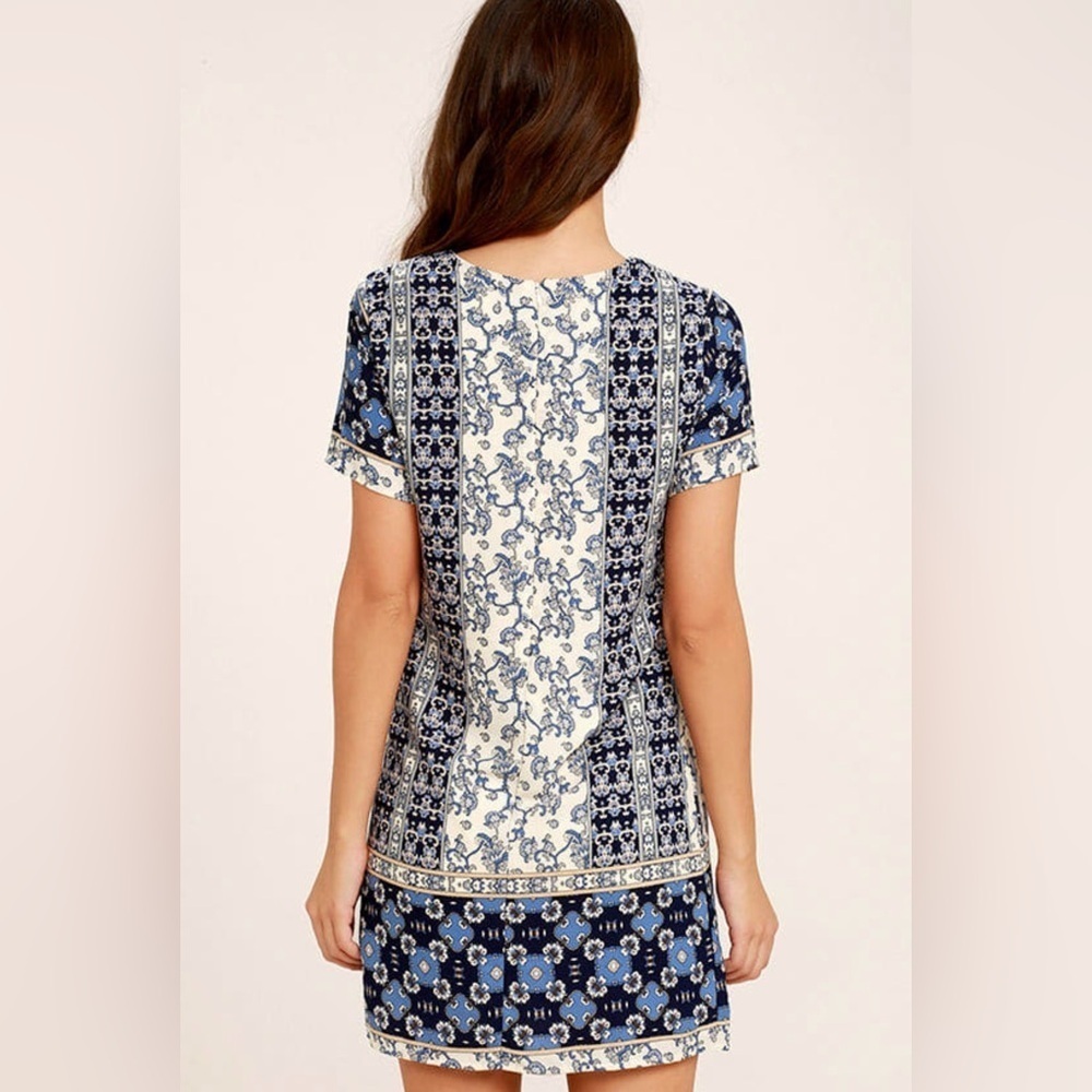 Lulu's Marketplace Blue Mosaic Print Shift Dress Size Large - Picture 16 of 16